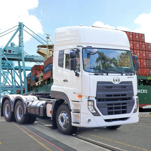 Xe đầu kéo UD Trucks GWE 350 - Ảnh 2