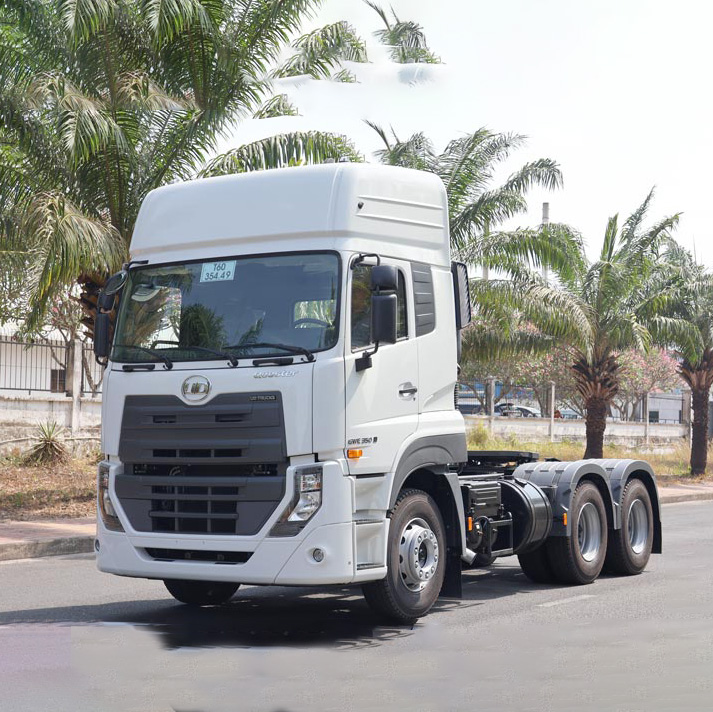 Xe đầu kéo UD Trucks GWE 350