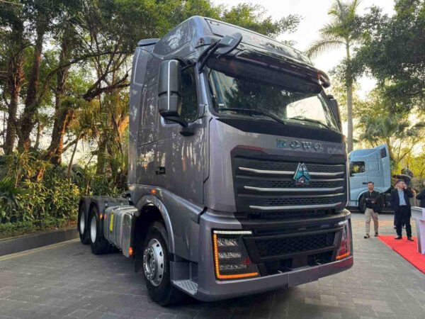 XE ĐẦU KÉO HOWO TH7 - Ảnh 4