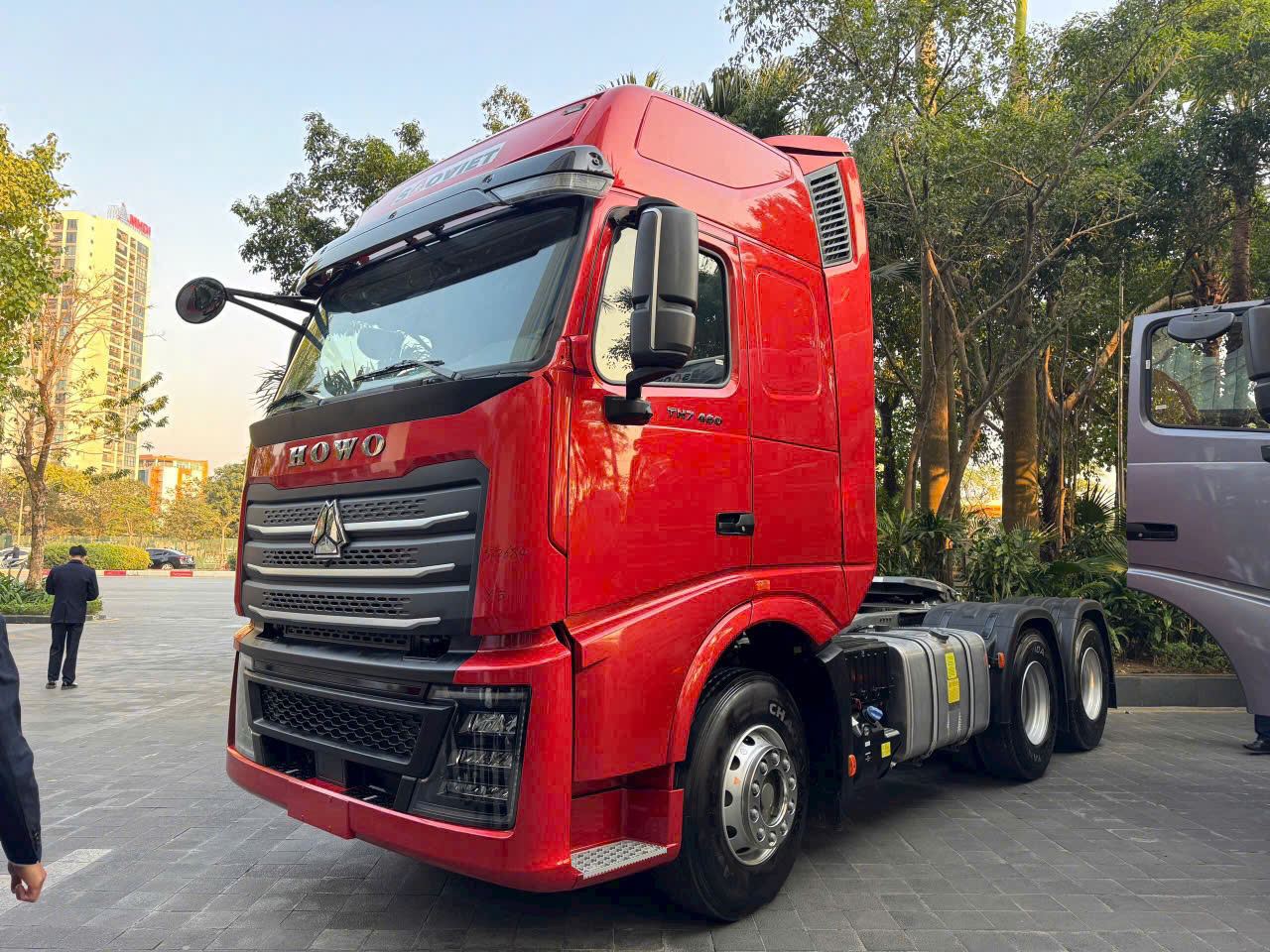 XE ĐẦU KÉO HOWO TH7